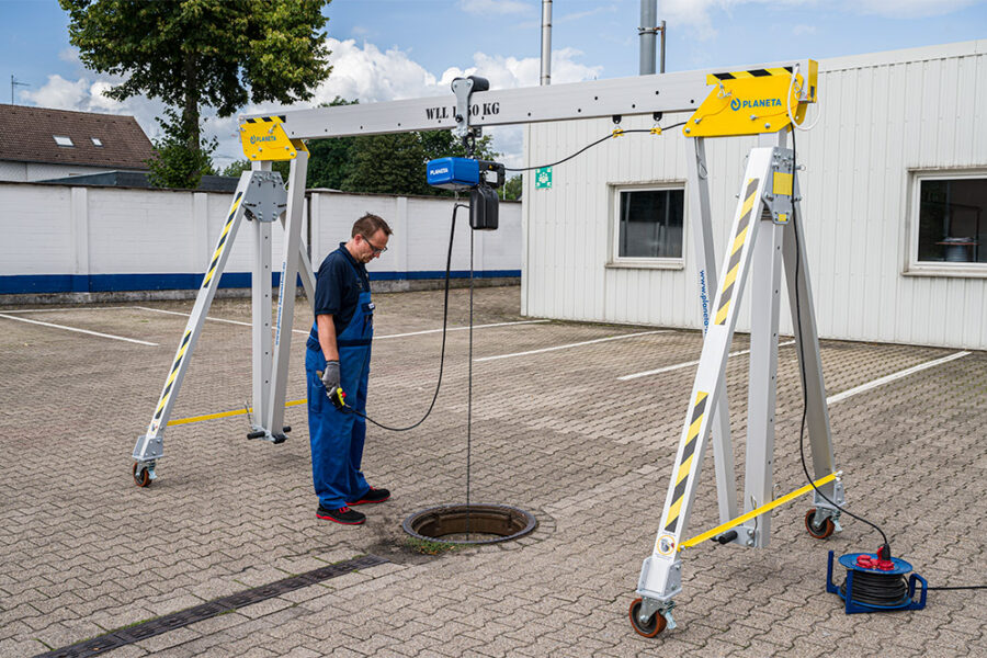 Anwendung RLPK mit Elektrokettenzug PEH