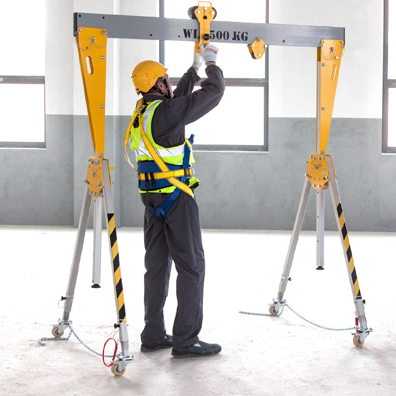 Aluminium Portalkran RKPK 500 kg Montage Rollfahrwerk