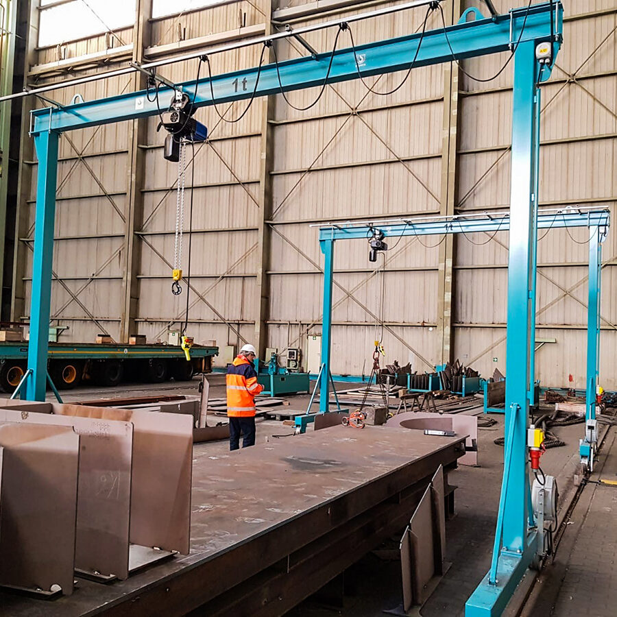 Anwendungsbild 3 Elektrokettenzug PEH am Portalkran