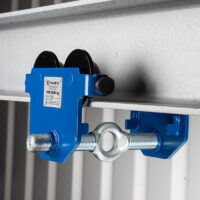 Handfahrwerk PTS mit 1.000 kg Tragfähigkeit mit Hintergrund