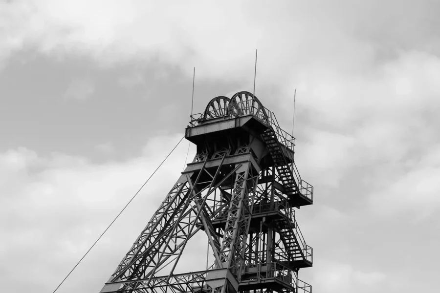 250 Tonnen sicher gehoben: Spezielle Hebelösung für Grubenwasser im Ruhrgebiet