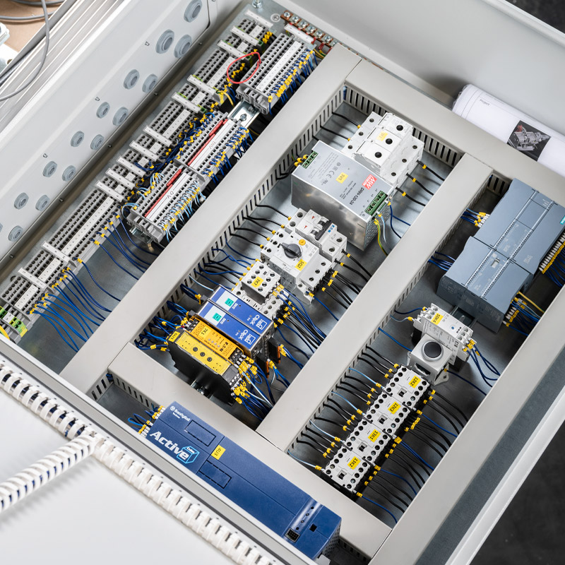 Kundenspezifische-Steuerungen Bild 15