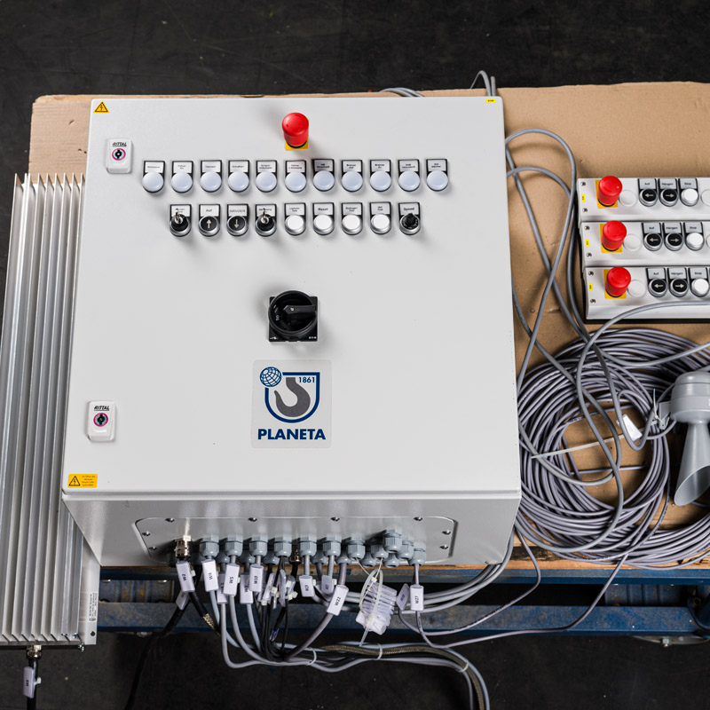 Kundenspezifische-Steuerungen Bild 20